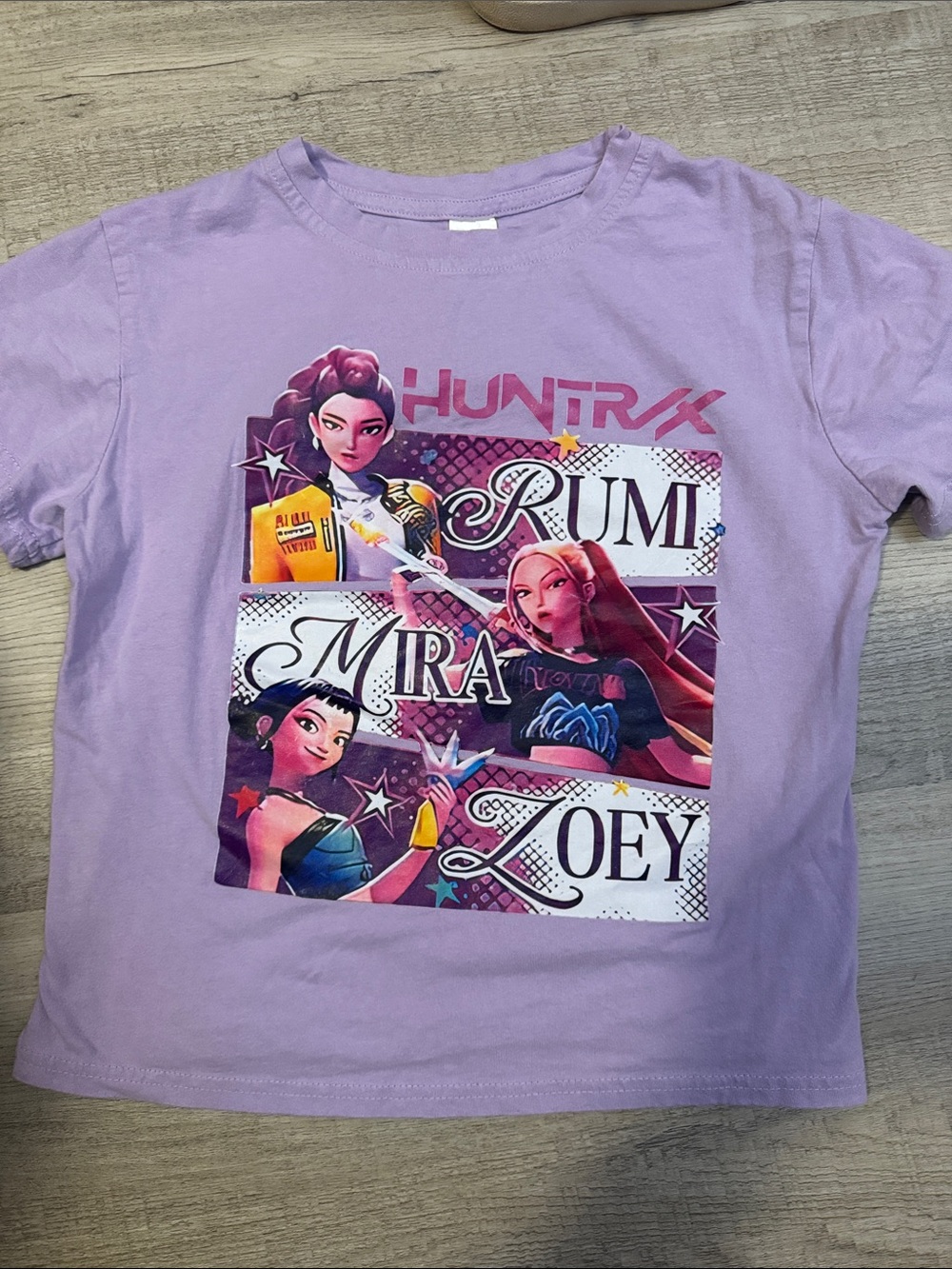 Girls' Lavender Graphic Tee with Rumi, Mira & Zoey